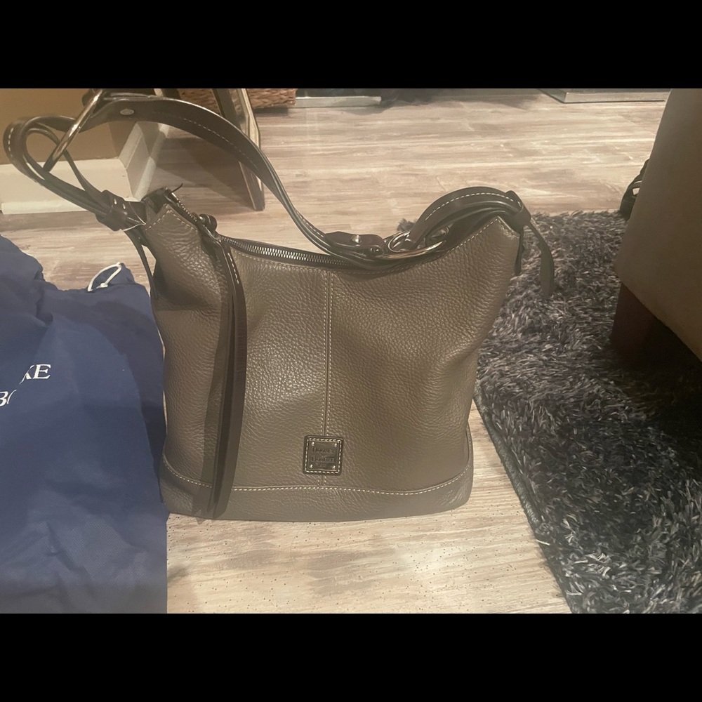 Dooney & Bourke